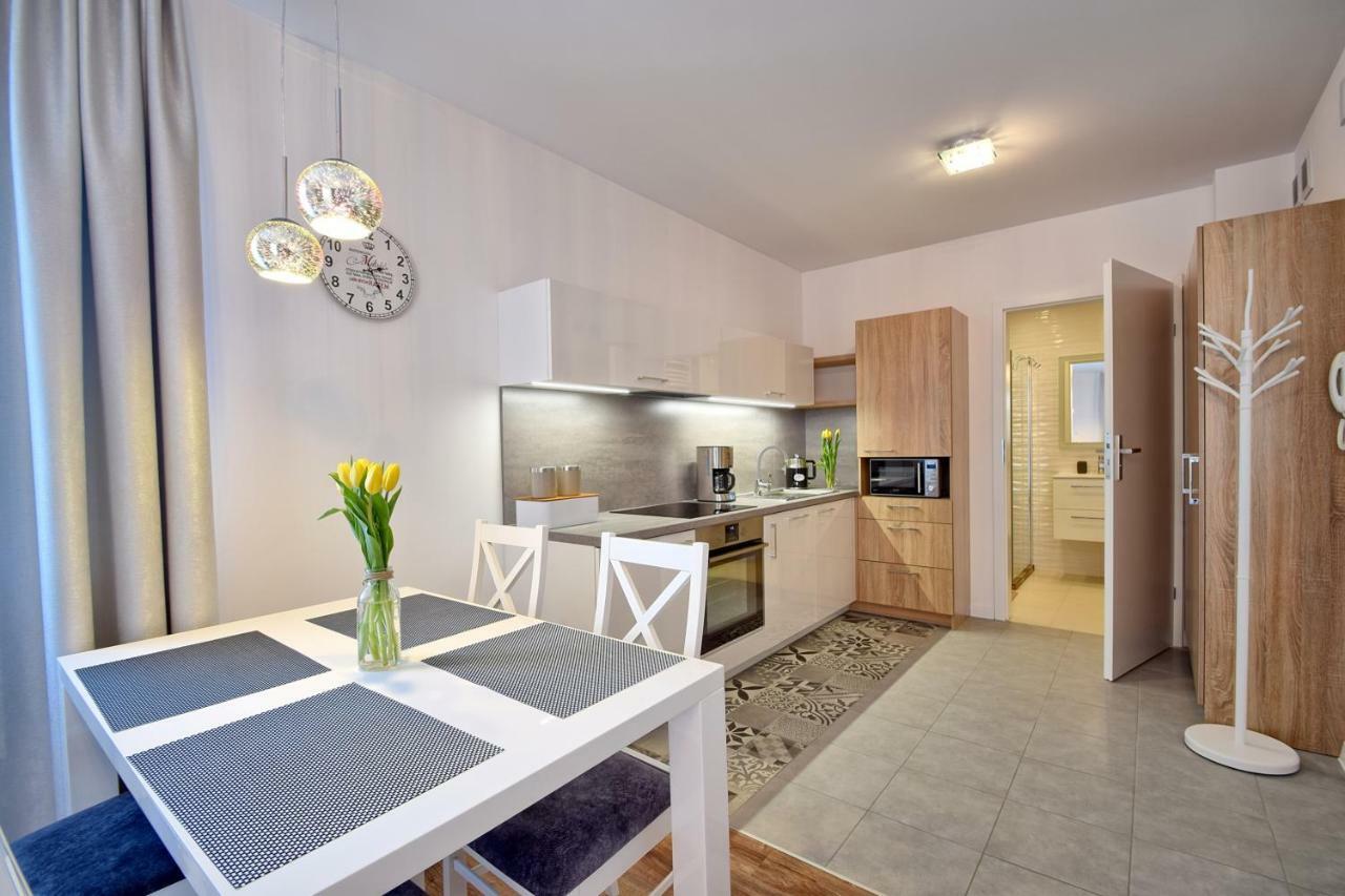 Ferienwohnung Blizej Morza 16 Premium Kolberg Exterior foto